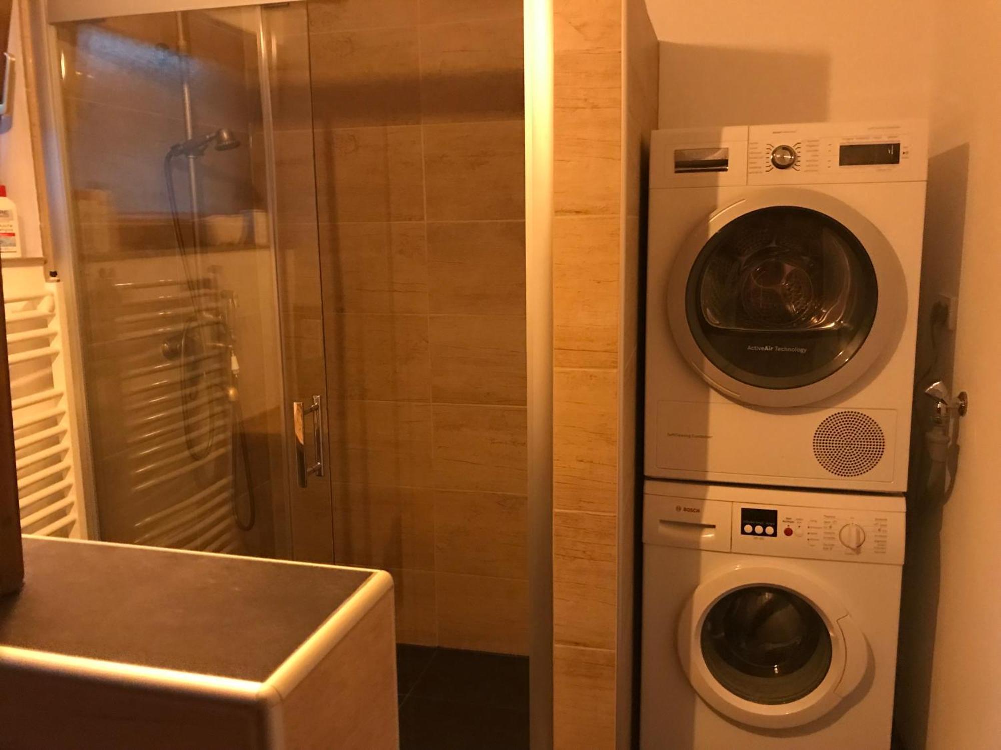 Willkommen Im Casa Felice, Der Wohlfuehl Oase Mit Balkon, 4 Betten Und Homeoffice Platz Aidlingen المظهر الخارجي الصورة